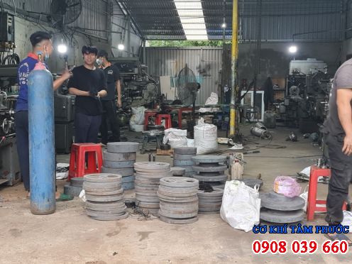GIA CÔNG CƠ KHÍ LONG KHÁNH